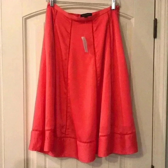 Banana republic skirt fully lined, coral colored - Picture 1 of 5